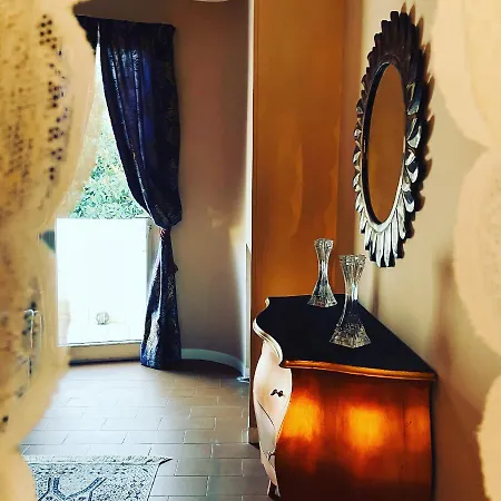 Tanya فيلة Trebbiantico